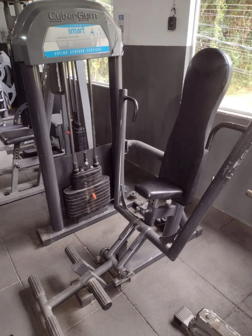 Aparelho de Musculação Cyber Gym
