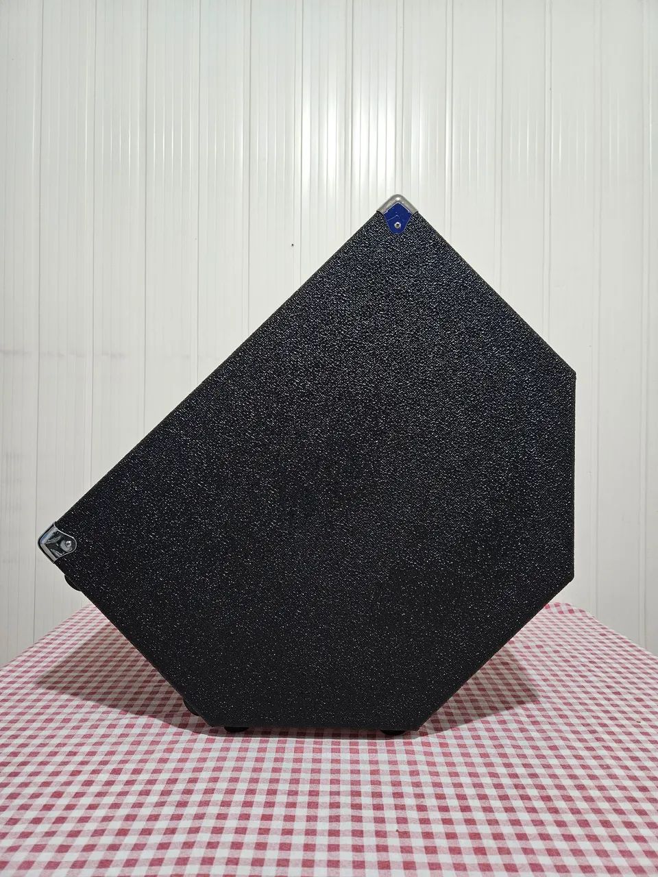 Hartke kb 15 500w NOVO cubo amplificador de baixo Kickback 16kg 12x R$615 cartão  - Foto 5