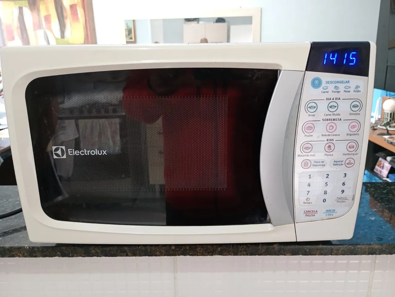 Micro-ondas Electrolux - 20 Litros - Seminovo