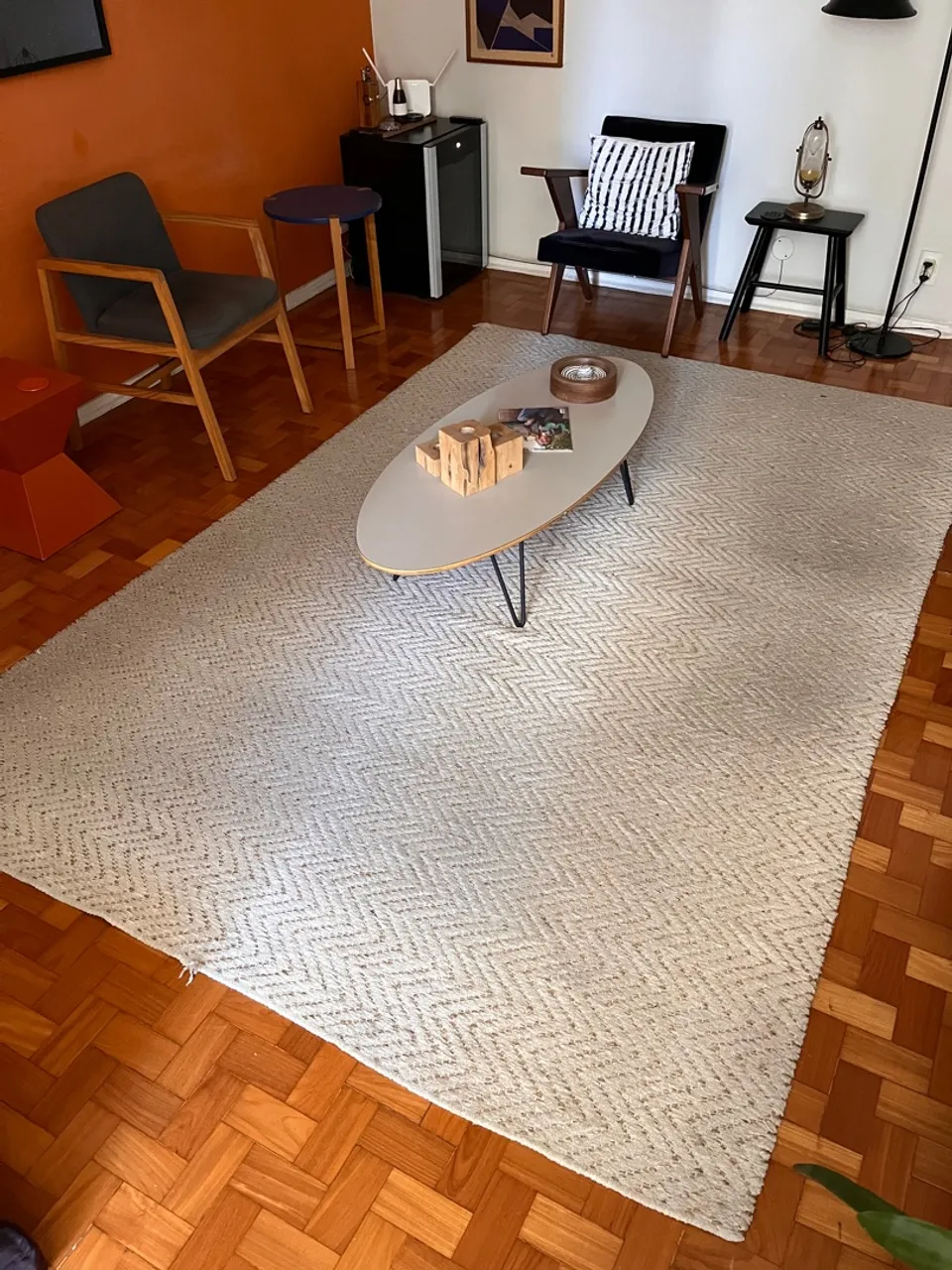 Tapete de Sisal Bege com Design Chevron Tamanho 2m x 2,95m