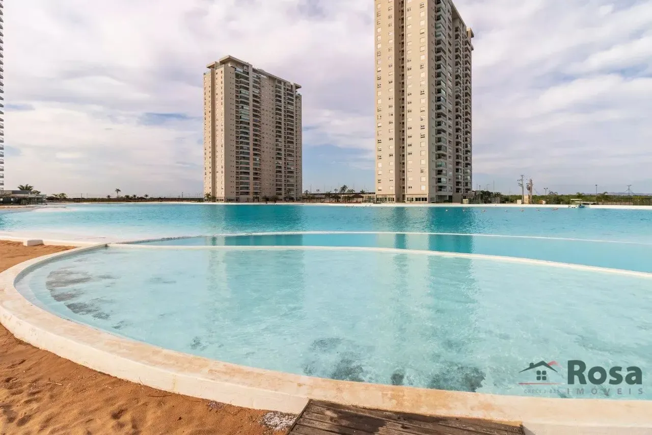 Apartamento à Venda com 2 Quarto(s), sendo 1 suíte, varanda gourmet, no Condomínio Brasil