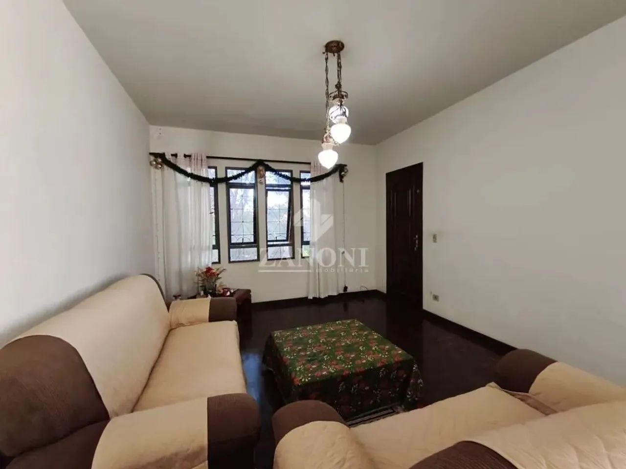 Casa Ampla com Edícula e Excelente Localização Zona 7 - Foto 4