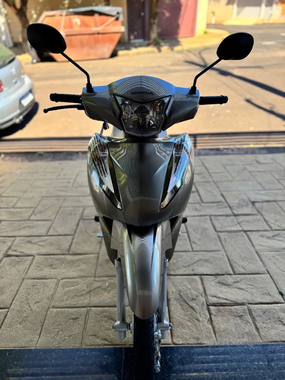 Biz 110i 23/23 10.500km - Foto 2
