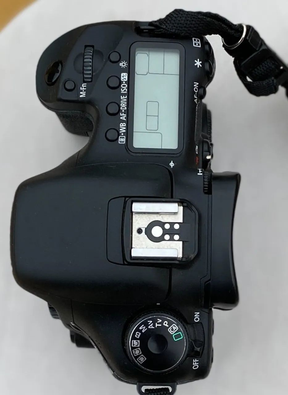 Canon EOS 7D - Câmera DSLR Profissional (Corpo) - Foto 2