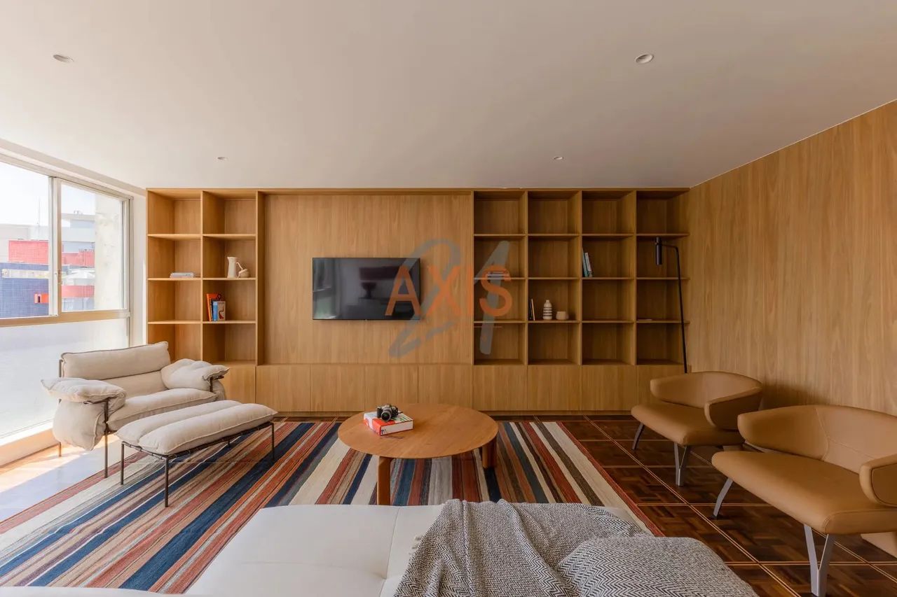 Apartamento com 3 dormitórios à venda com 3.14m² por R$ 2.090.000,00 no bairro Batel - CUR