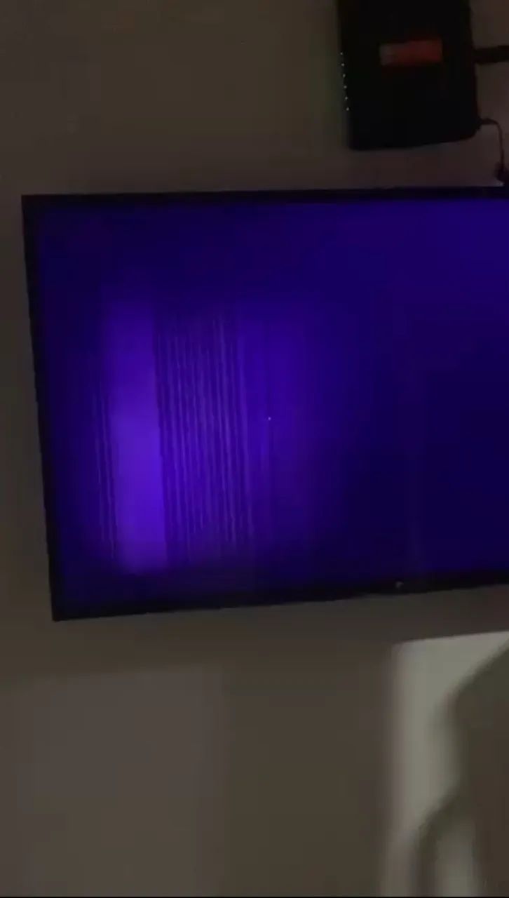 LG Television with Defect64292269340931123