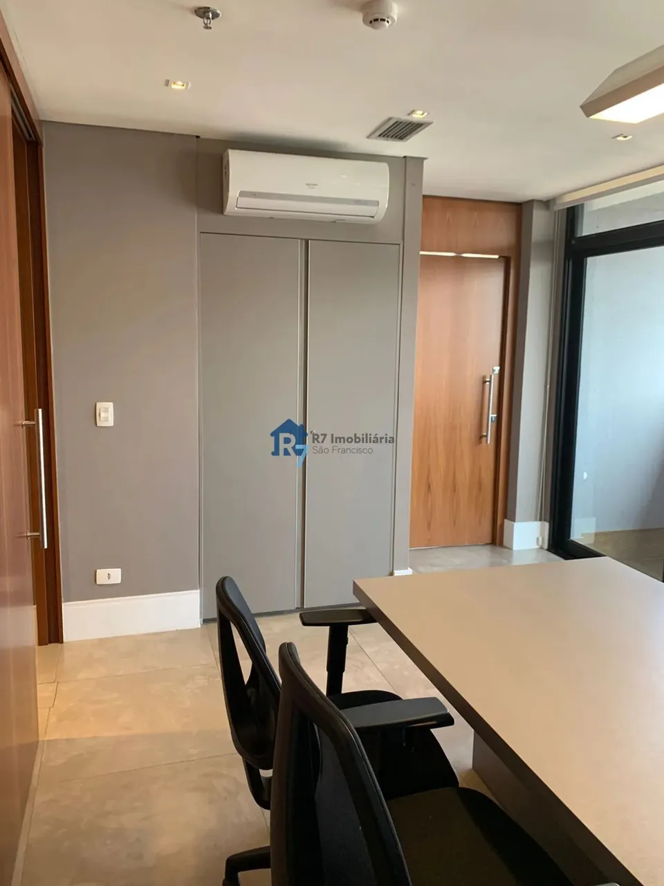 Sala para locação Ed. Complexo empresarial Osasco