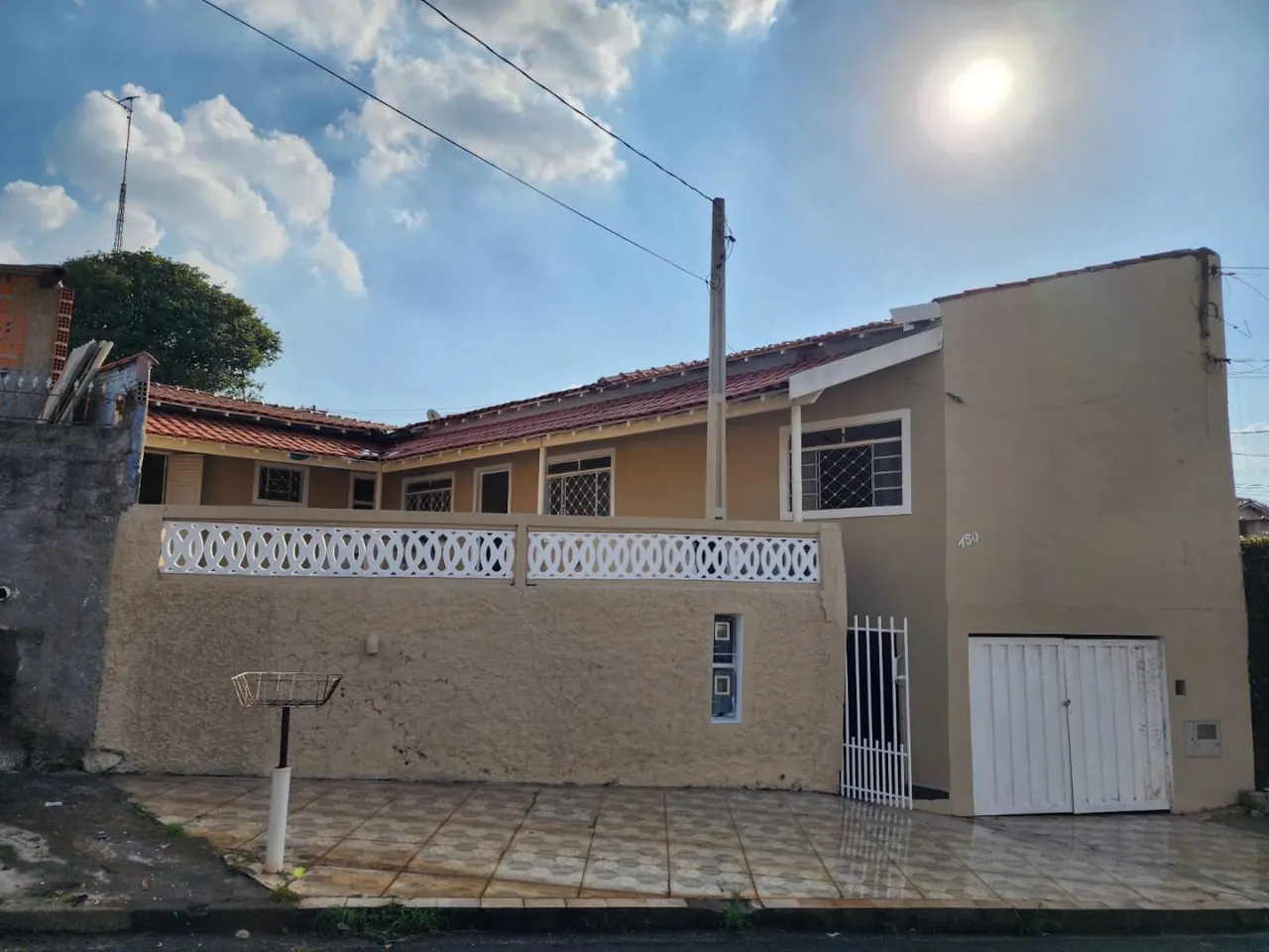 Casa para alugar em Paulínia - Jardim Primavera | 3 quartos | 1 vaga | R$2.800,00