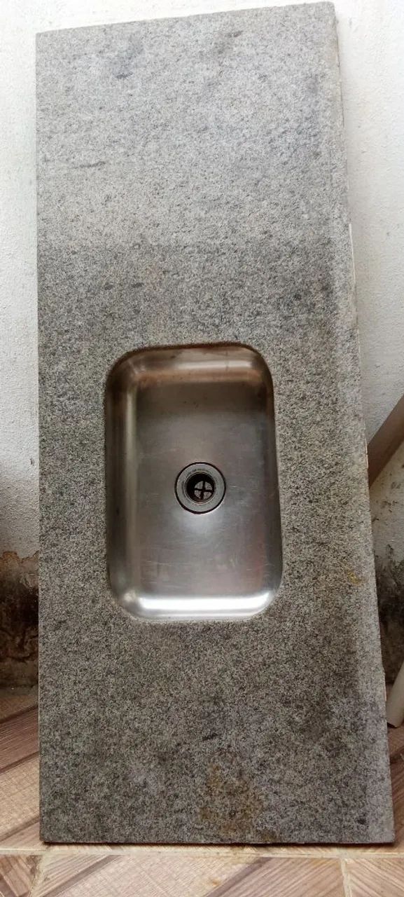 Pia de Granito com Cuba de Aço