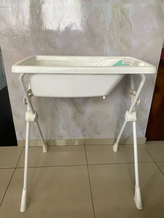 Banheira para Bebê com Suporte marca Burigotto 
