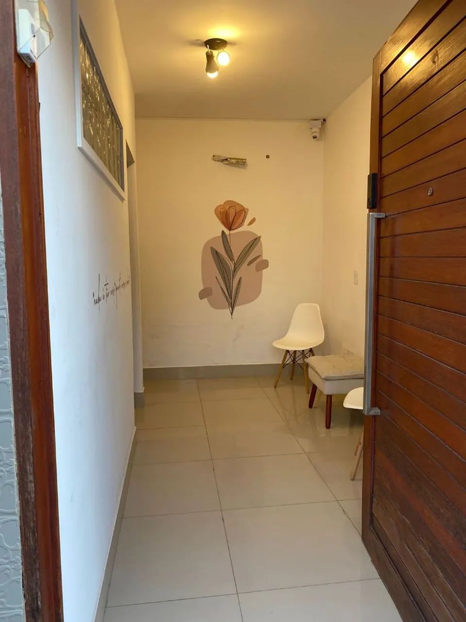 Sala Comercial mobiliada, com dois ambientes, moderno e aconchegante - Foto 3