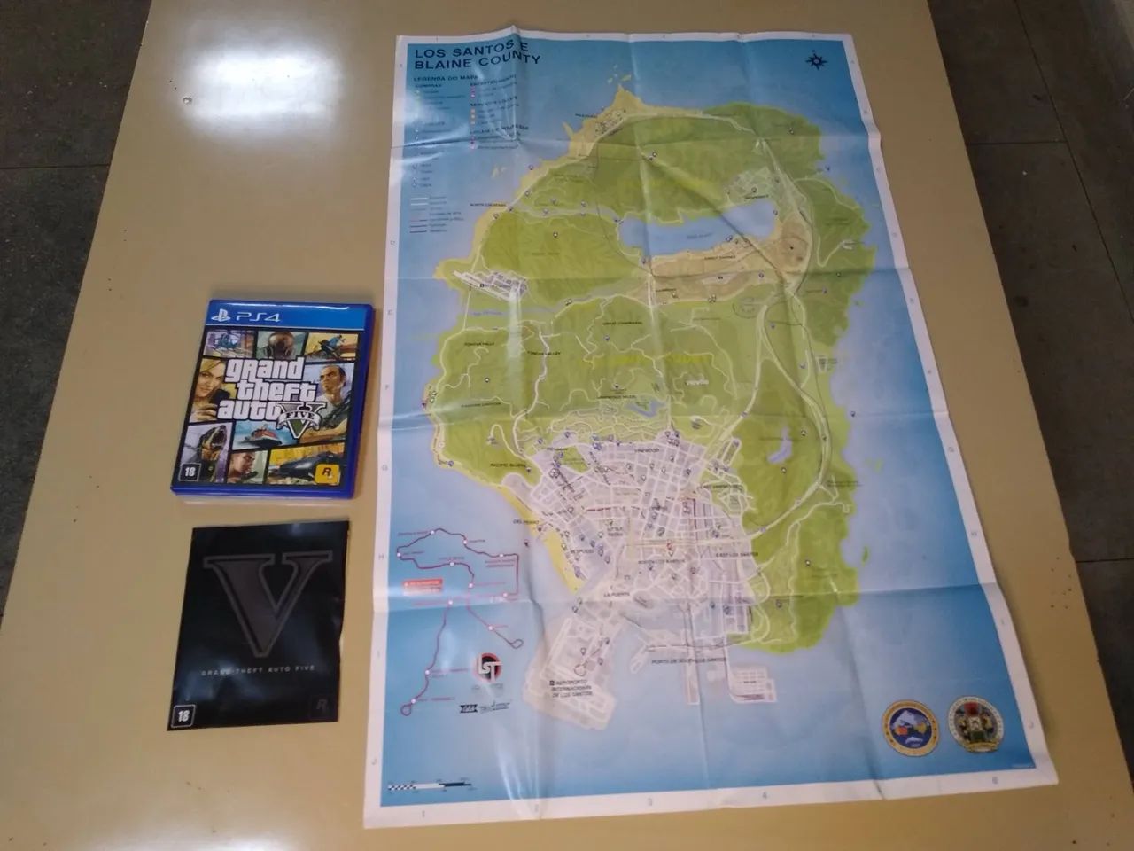 GTA5 de PS4 + Mapa - Foto 2