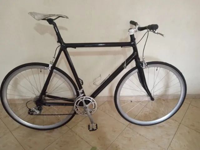 Bike retro relíquia sem solda aparente.
