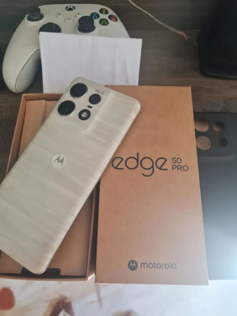 Vendo ou troco Motorola Edge 50 pro em iPhone 13 pro 