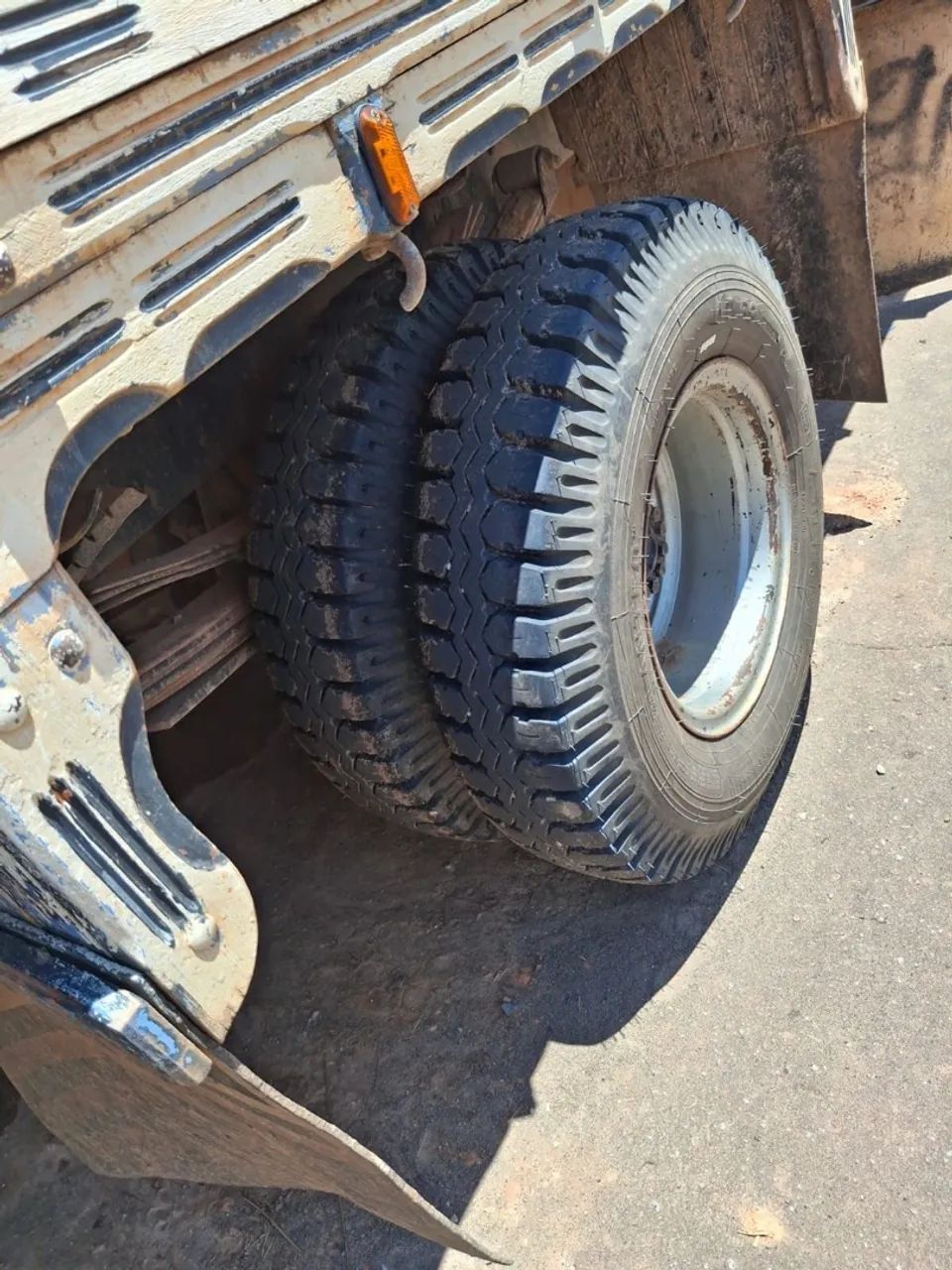 Ano - 2003 Motor - MWM X10 Todo revisado  Valor : 85,000 - Foto 5