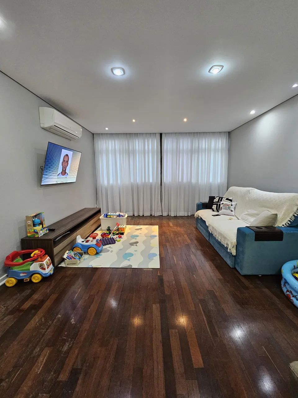 150M² COM 3 DORMS (2 SUITES) + DEPEND. DE SERVIÇO COMPLETOA + HOME OFFICE! COM 2 VAGAS PAR - Foto 2