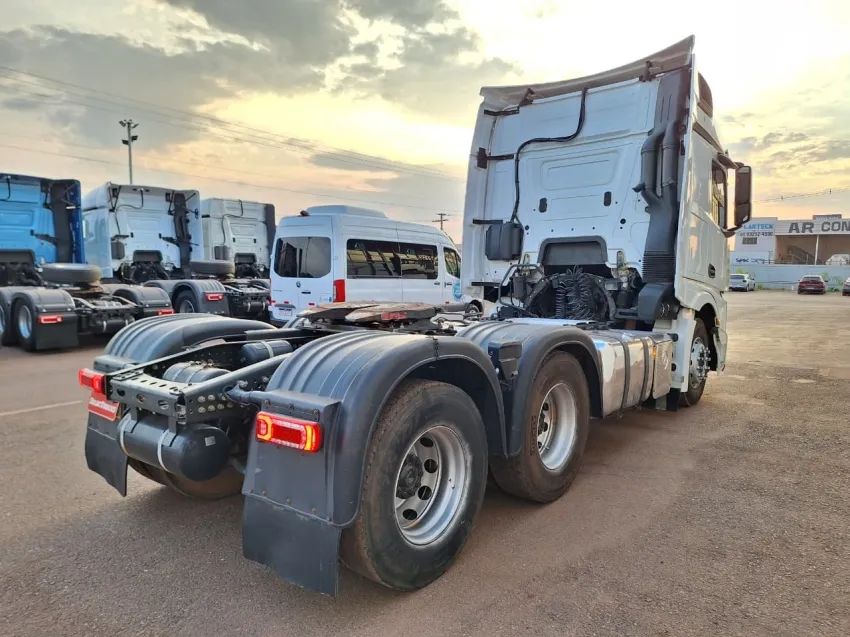 MB Actros 2651S ano 21/21 Suspensao de molas. - Foto 6