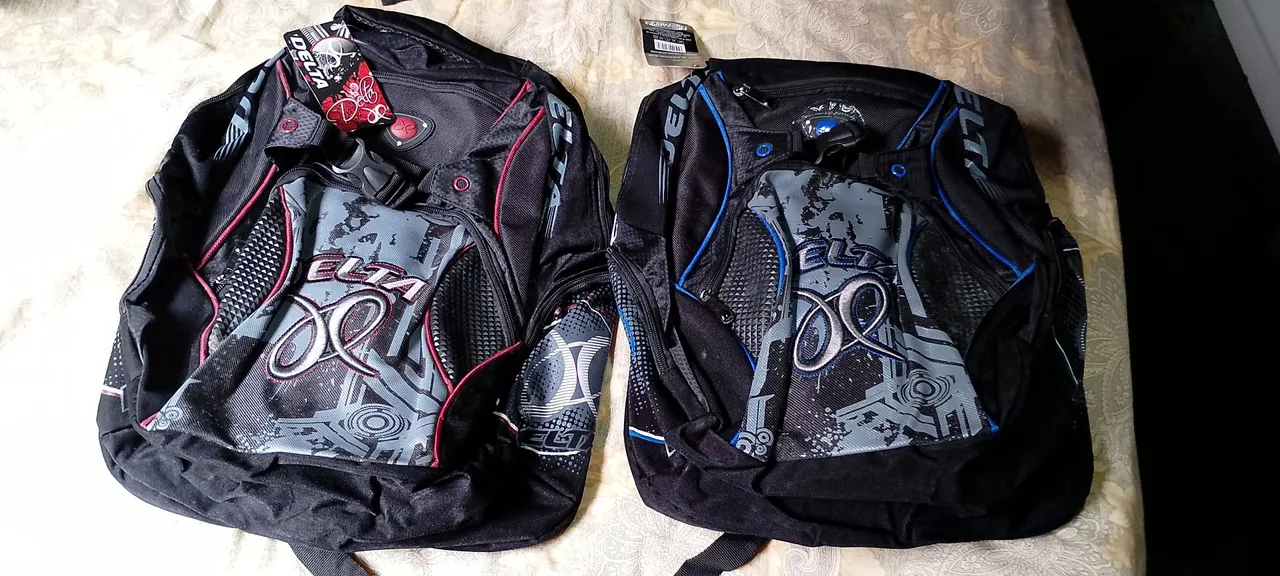 Mochila Delta de Ótima Qualidade - Nova