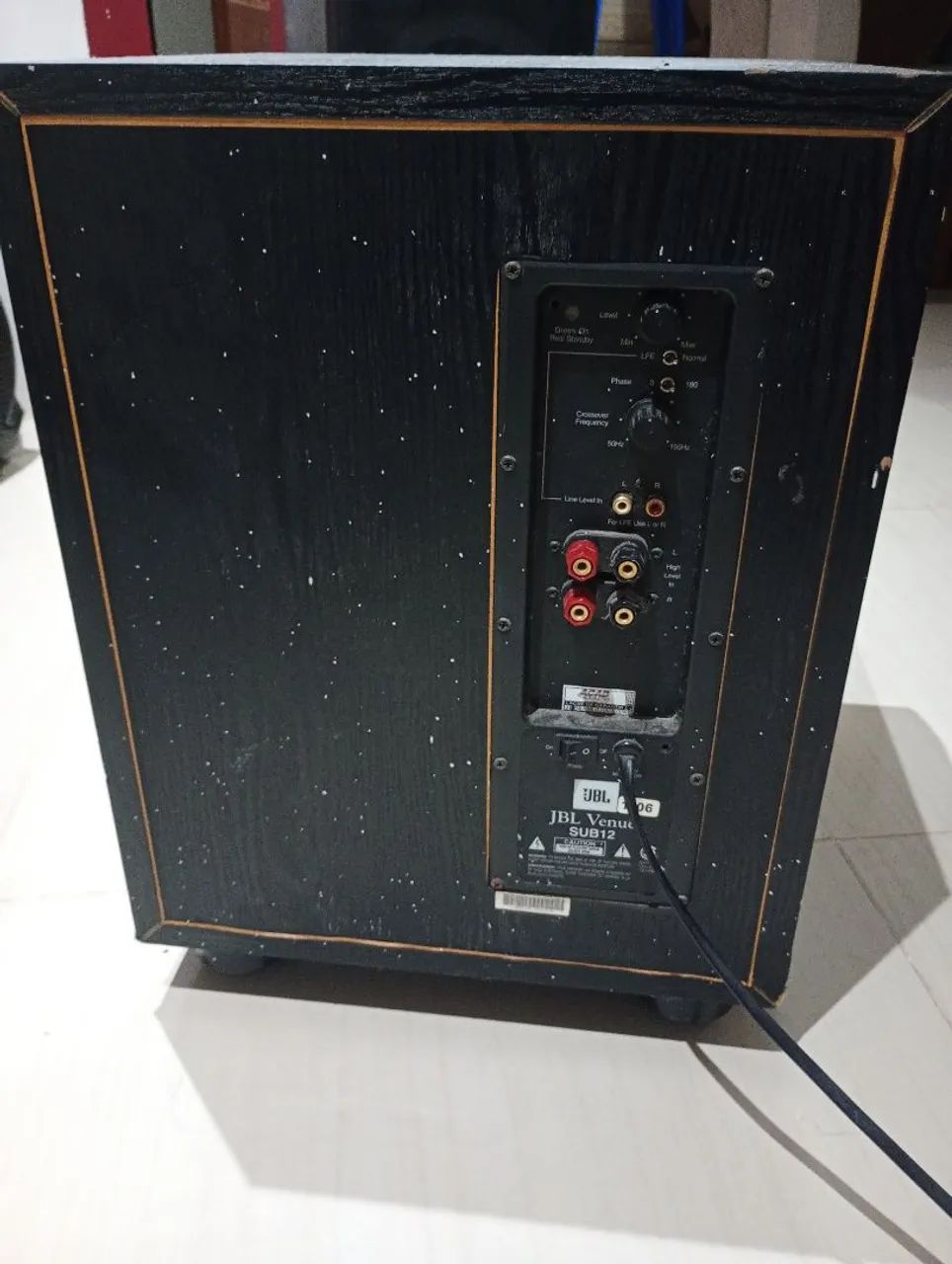 Subwoofer JBL Venu SUB12 - Foto 3