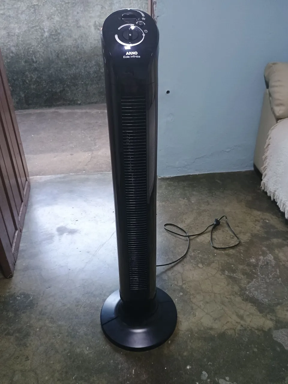 Ventilador de Torre Arno Eole Infinite