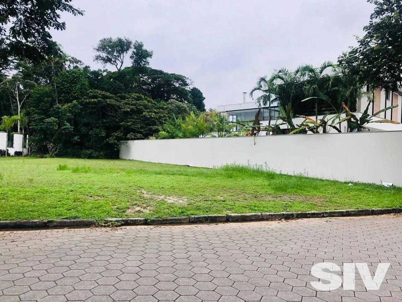 TERRENO para Venda em BERTIOGA - RIVIERA DE SÃO LOURENÇO com 404 m2 de Área Útil. Apresent