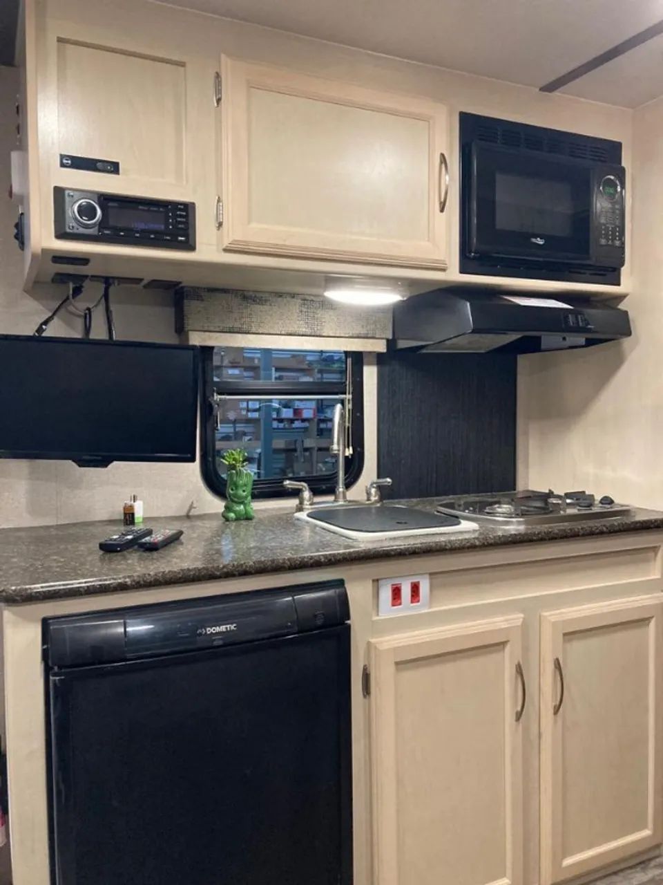 Trailer Winnebago 1700bh - 06 pessoas - Foto 4