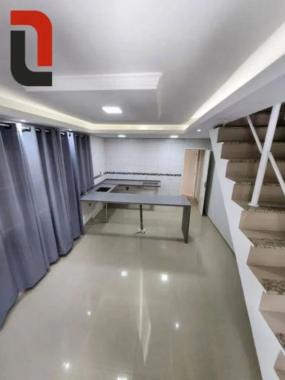 Sobrado com 3 dormitórios à venda, 70 m² por R$ 420.000,00 - Sítio Cercado - Curitiba/PR - Foto 3