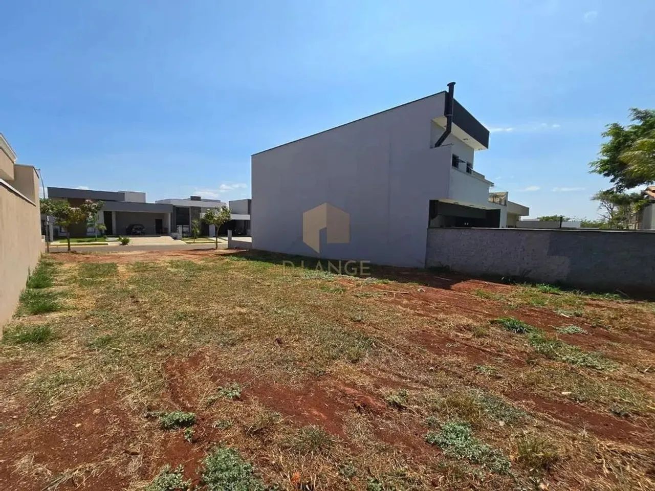 Terreno à venda no Condomínio Royal Garden no Bairro Parque Brasil 500 em Paulínia - Foto 7