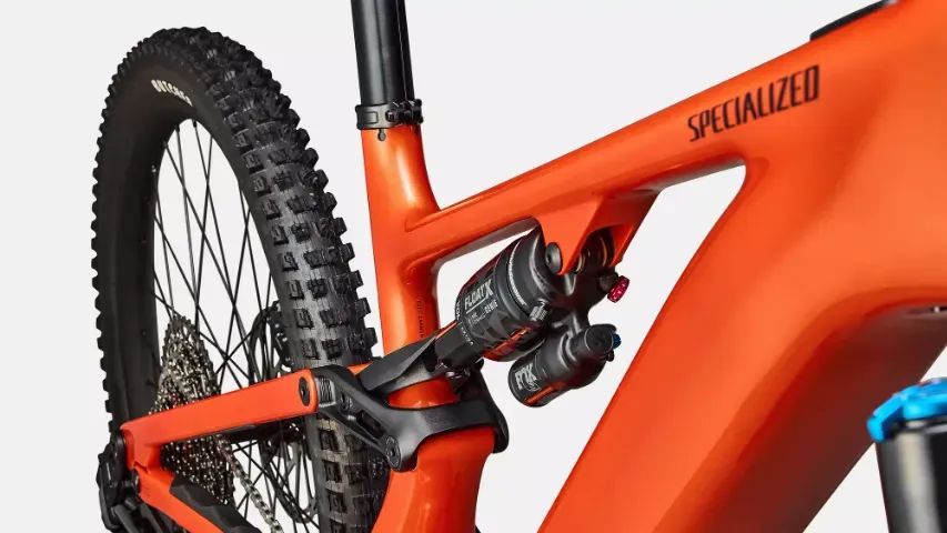 Bicicleta Turbo Levo Comp Carbon  - Foto 4