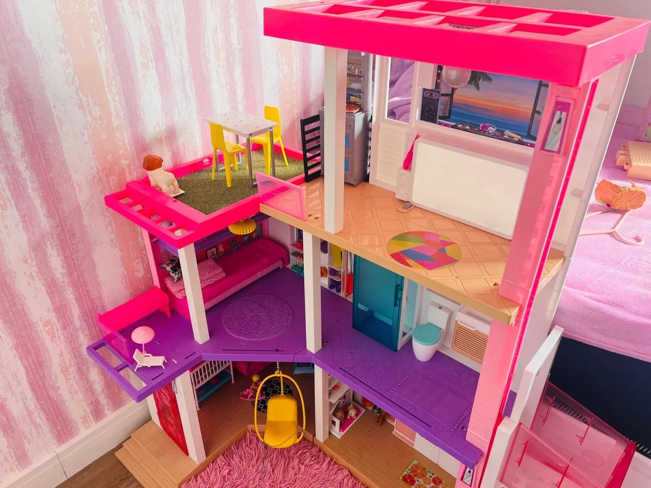 Casa de Bonecas Barbie Dreamhouse - Diversão Garantida! - Foto 2