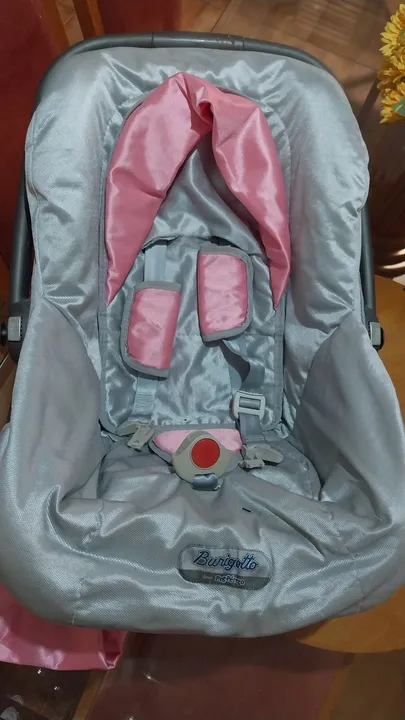 Bebê conforto Burigotto