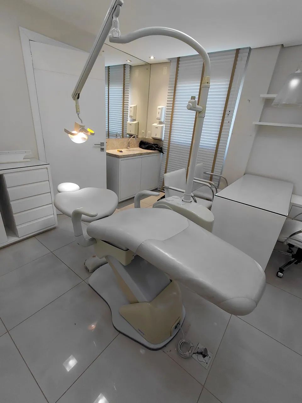 Cadeira Gnatus médica e estética  - Foto 6