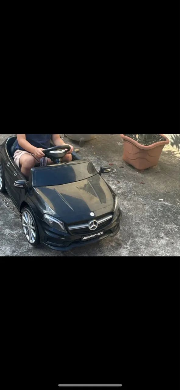 Vendo carrinho elétrico infantil 