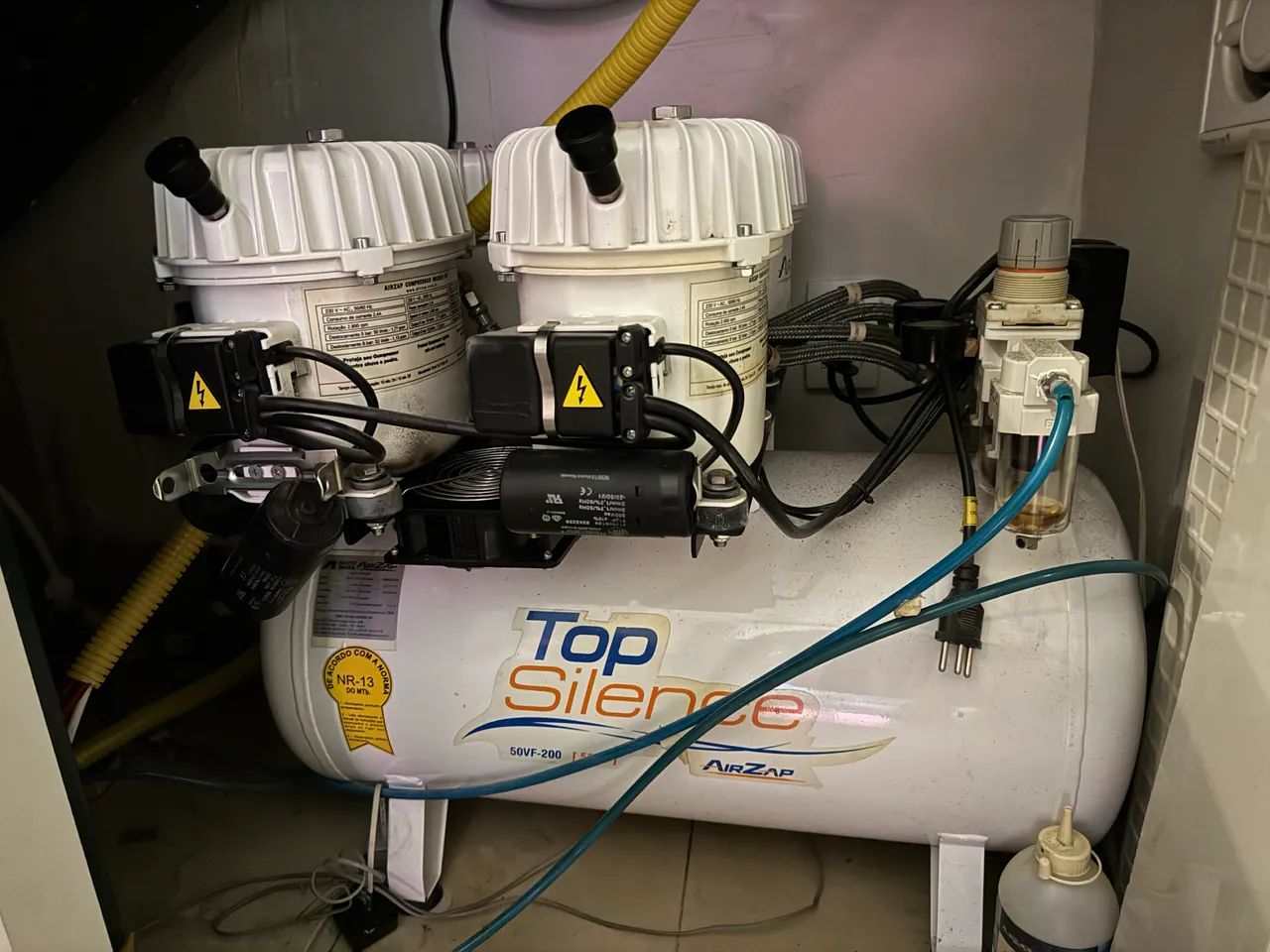 Melhor Compressor Odontológico para 4 consultórios simultâneos - AirZap 50VF200 - Foto 3