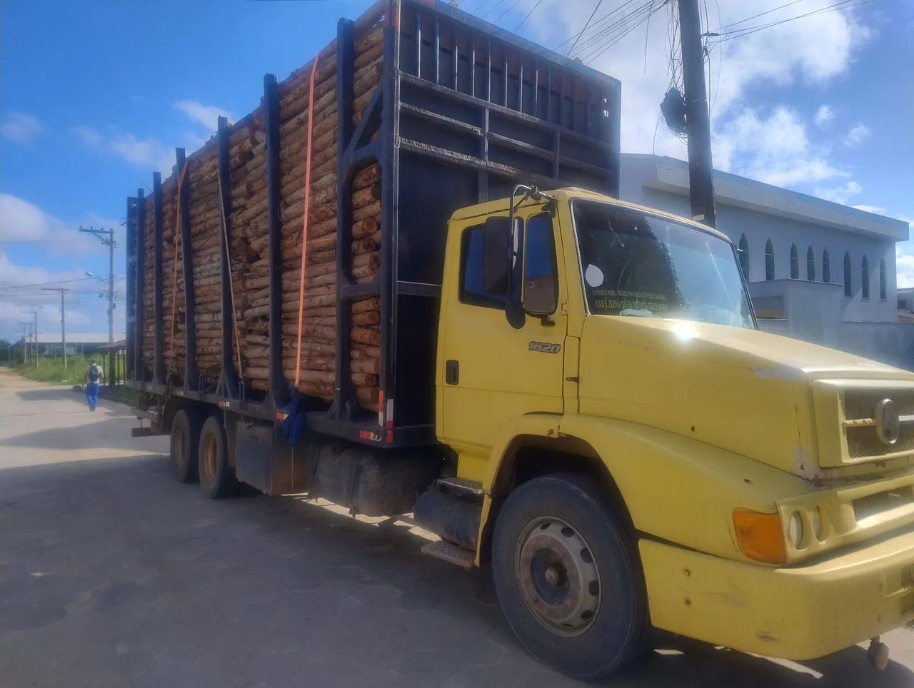 Caminhão Mercedes Benz L 1620 - Caçamba - Foto 3