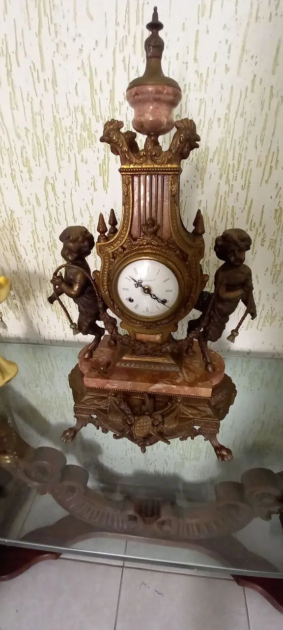 Relogio Imperial Antigo Bronze e Marmore máquina a corda funcionando perfeito - Foto 4