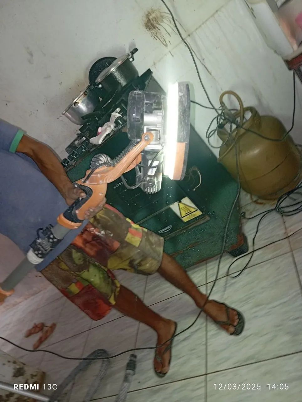 Lixadeira de teto ir parede girafa