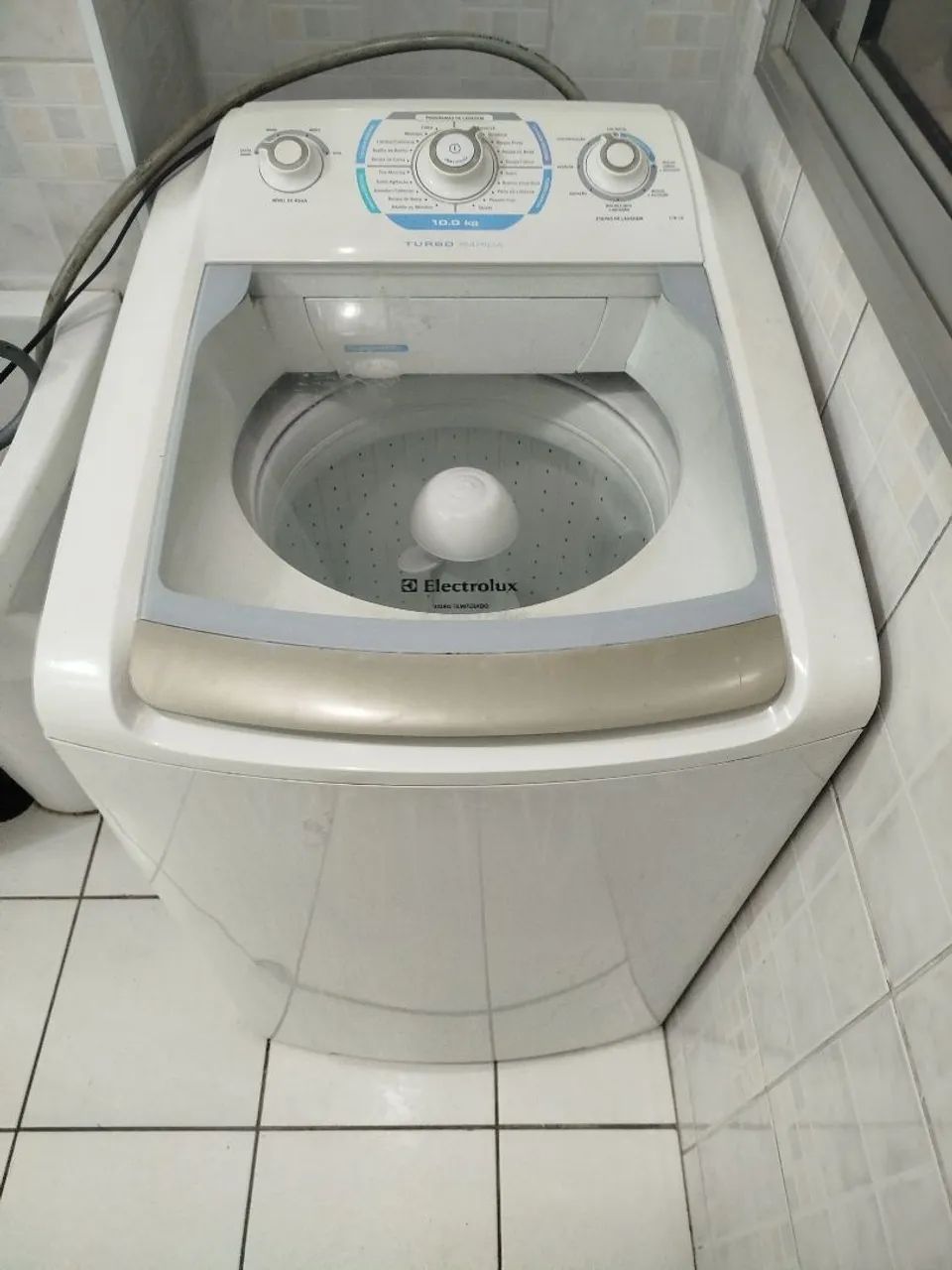 Máquina de Lavar Electrolux 10.0 kg Turbo
