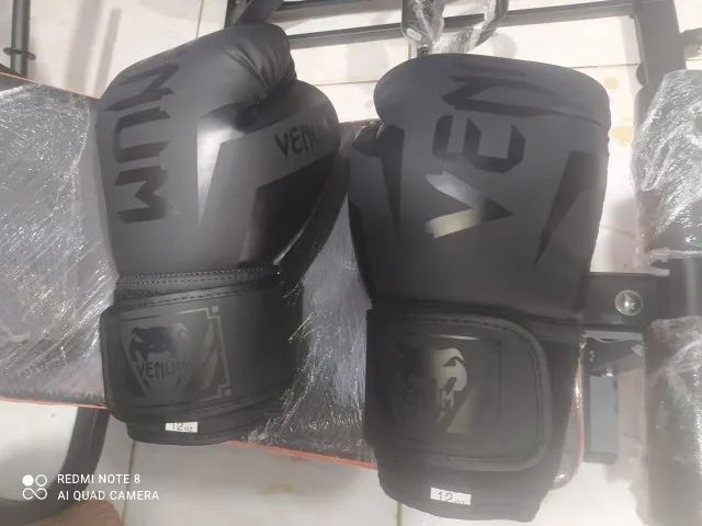 Luva Venum 12 Oz preta - Foto 5