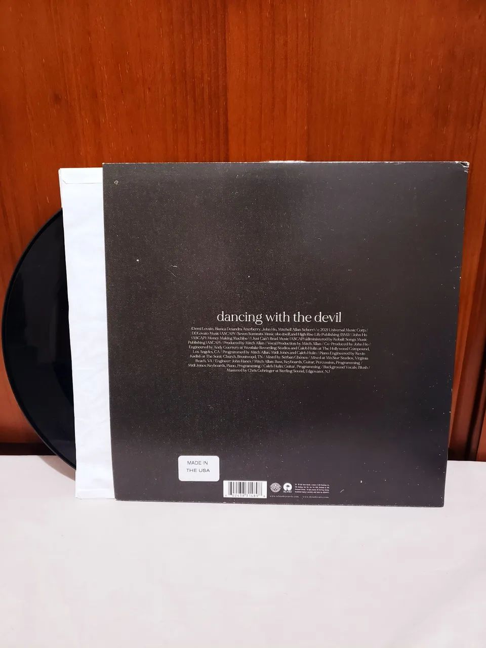 Demi Lovato Disco de Vinil Dancing With The Devil  - Foto 4