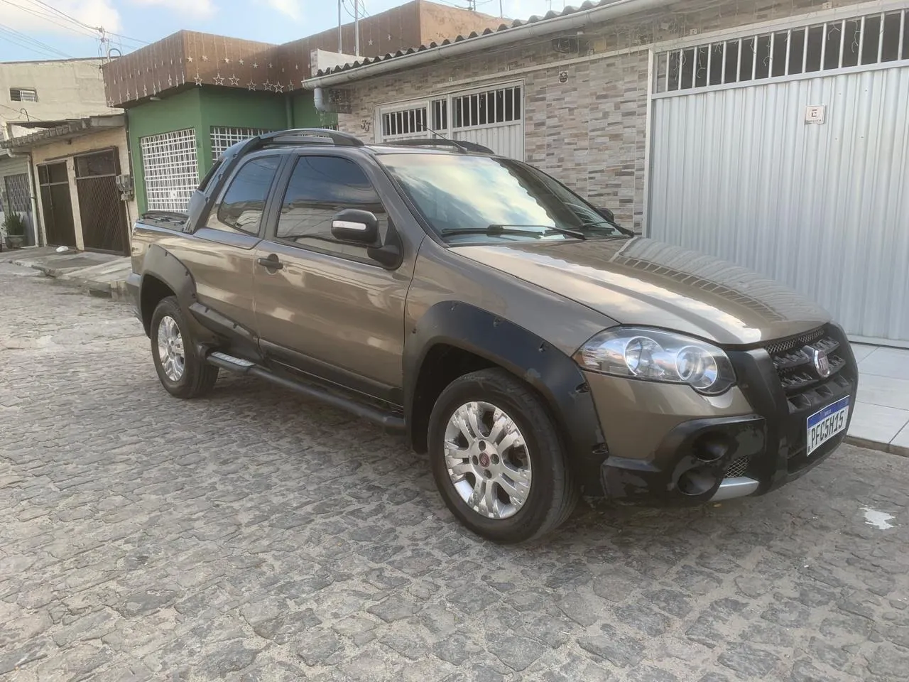 FIAT STRADA 2012 Usados e Novos