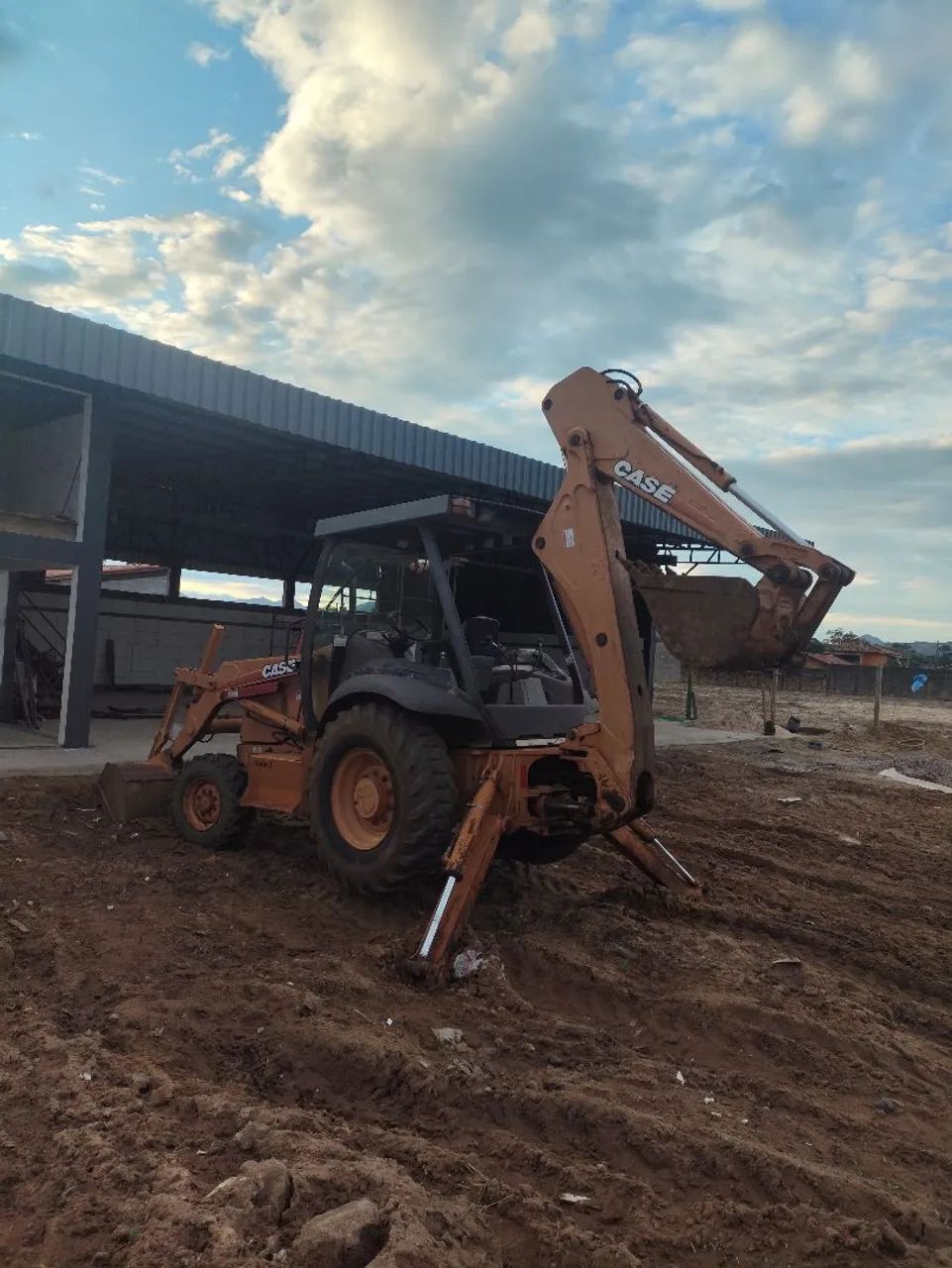 Retroescavadeira Case 580 M - Foto 2