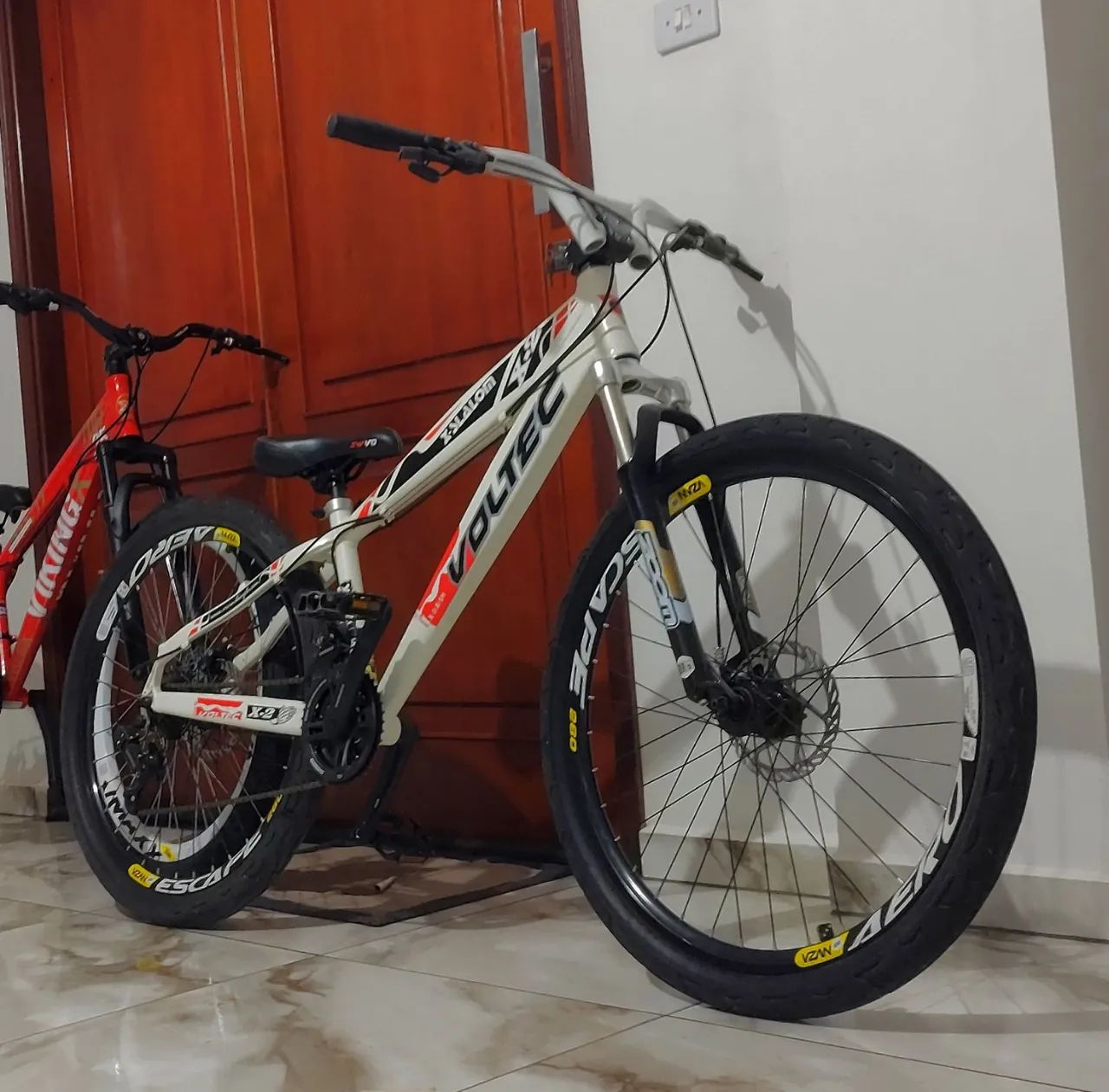 Bike Voltec aro 26 - Foto 6