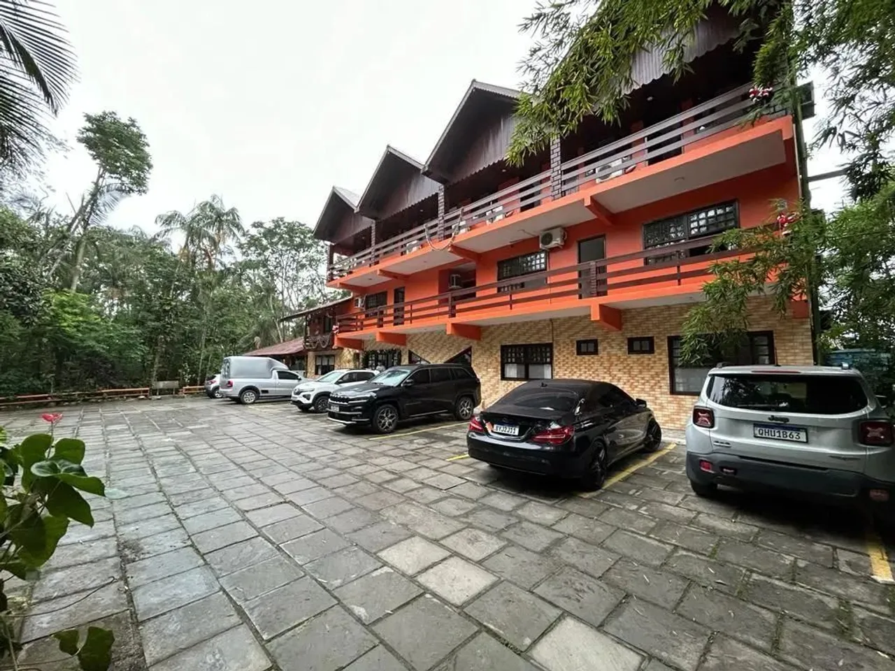 Hotel com 7.000 m², à venda por R$ 7.500.000 - Centro, Garuva (SC)