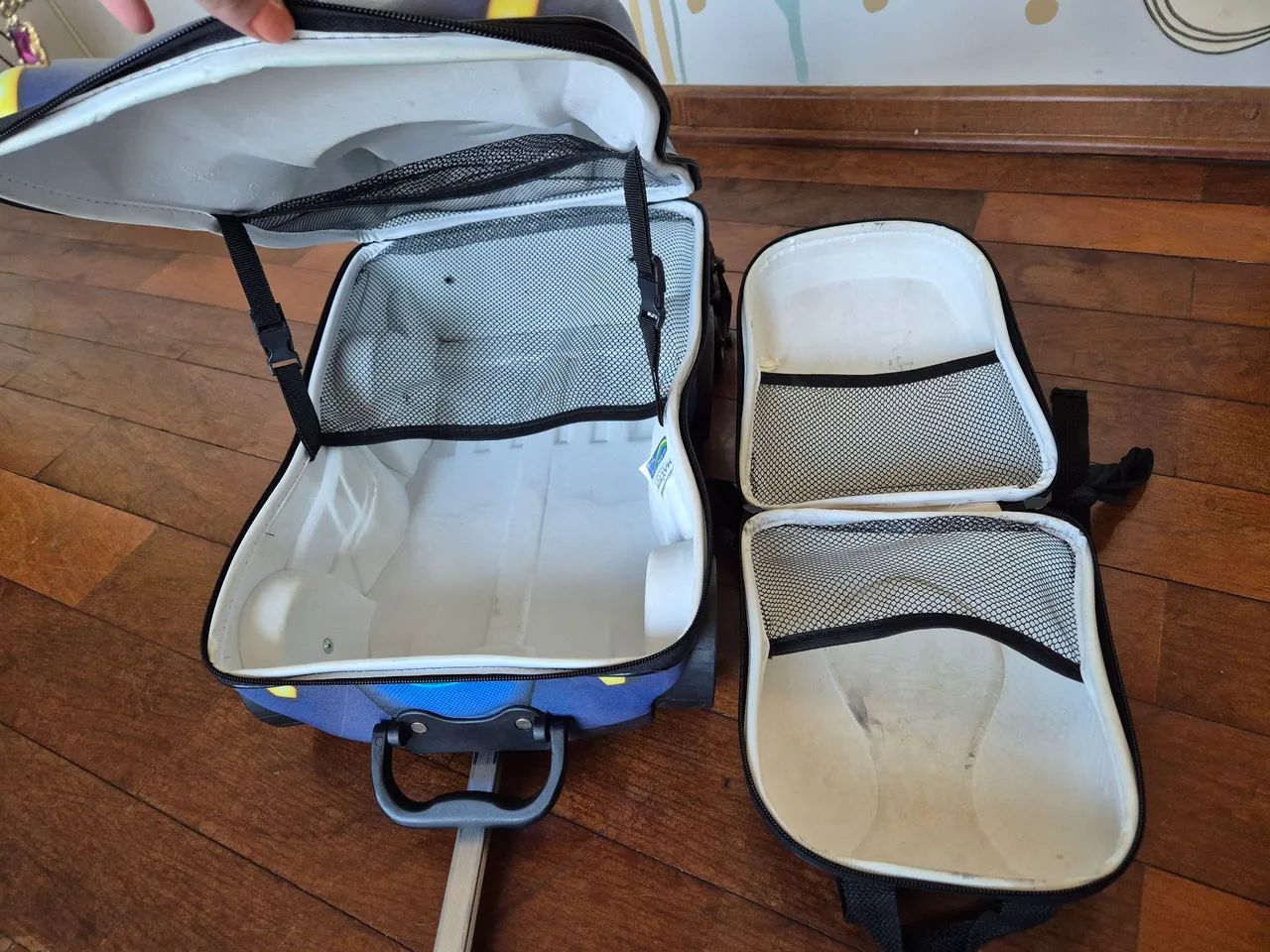 Mochila de rodinhas Batwheels com lancheira - Foto 4