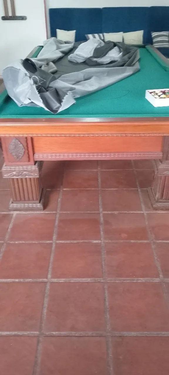 Mesa de Bilhar - Ótima para Diversão!