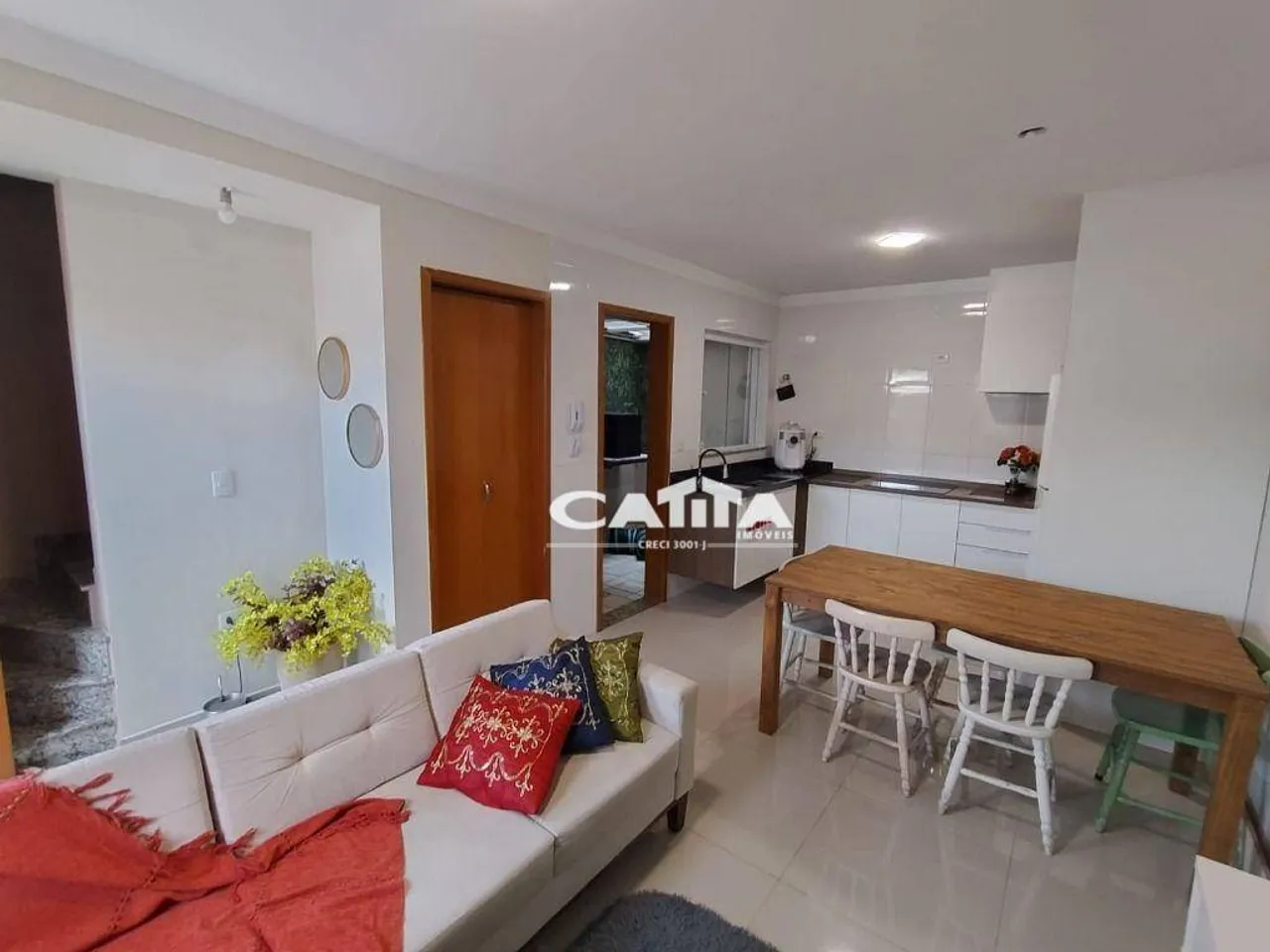 Sobrado na Penha de França 2 Dormitórios sendo 2 Suítes, 2 Vagas, 55 m²