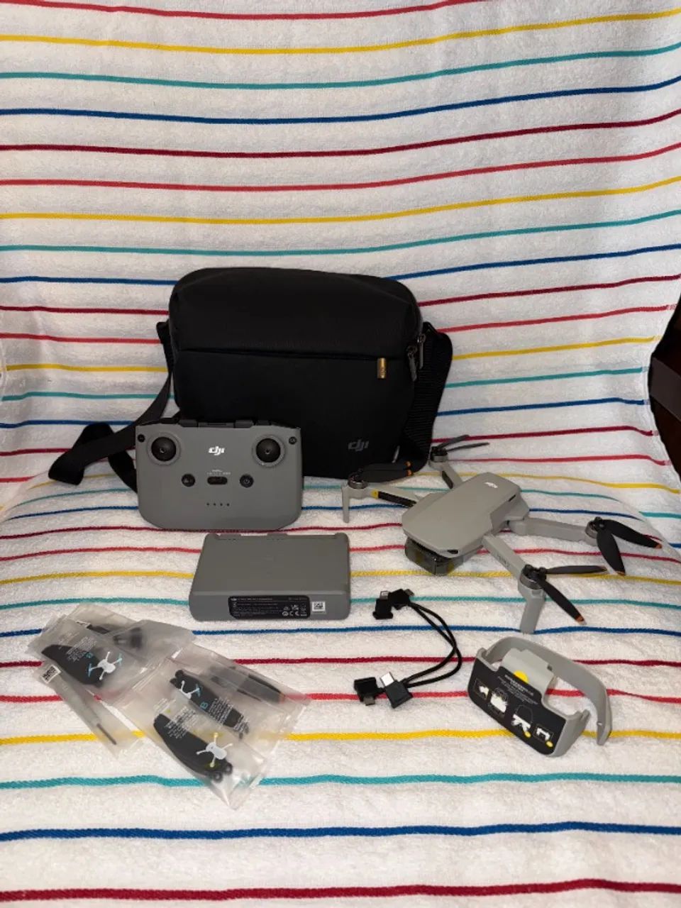 Drone DJI Mini 2 Fly More 