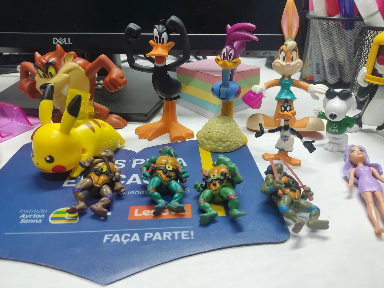 Vendo lote de bonecos