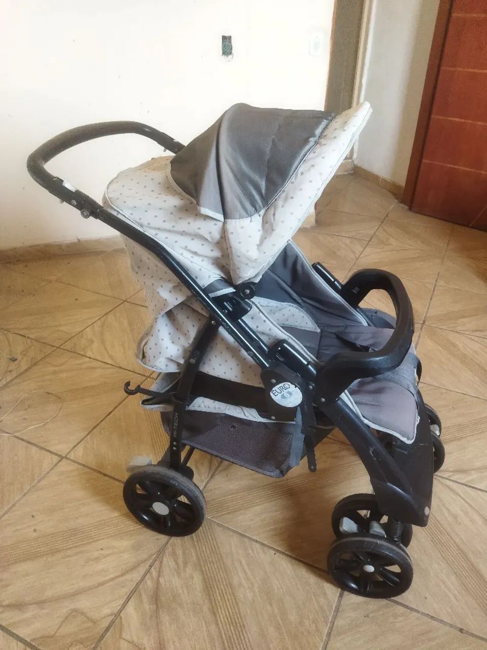 Carrinho de bebê e Bebê Conforto  - Foto 4